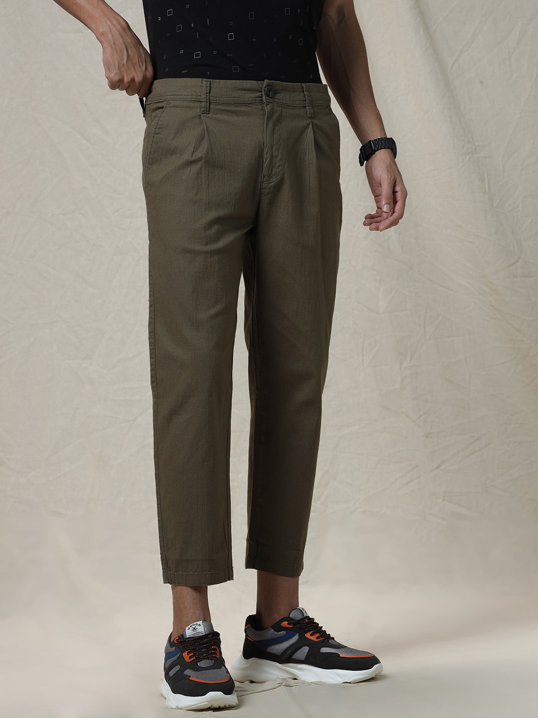 Solid Woven Cropped Trouser