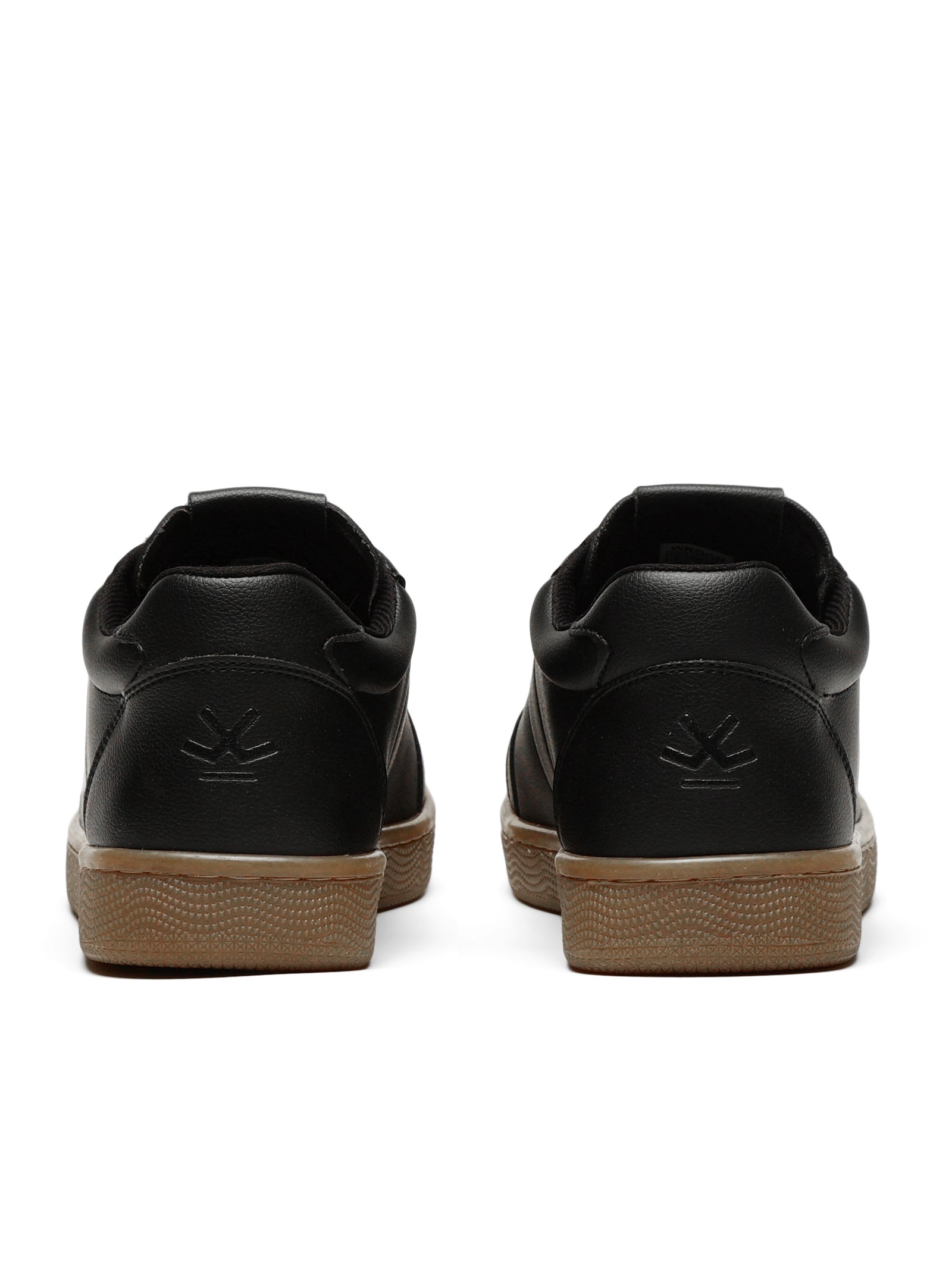 Sneakers | Greyhound Dark