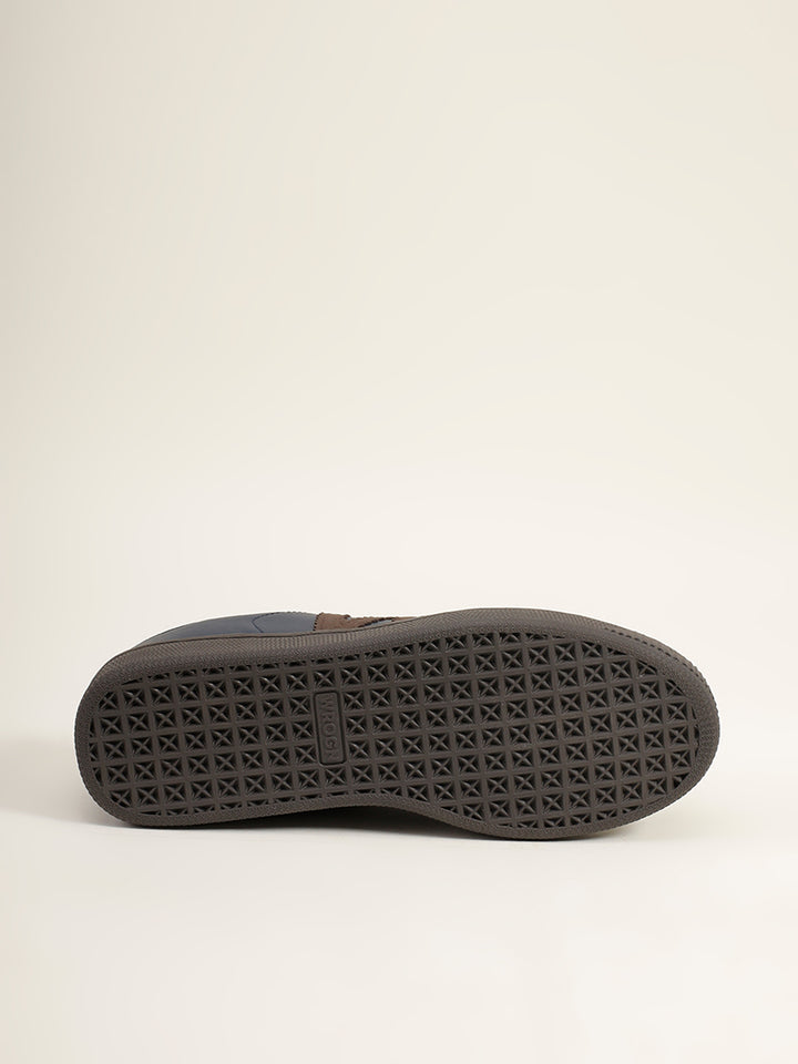 Sneakers | Sazerac Deeplake