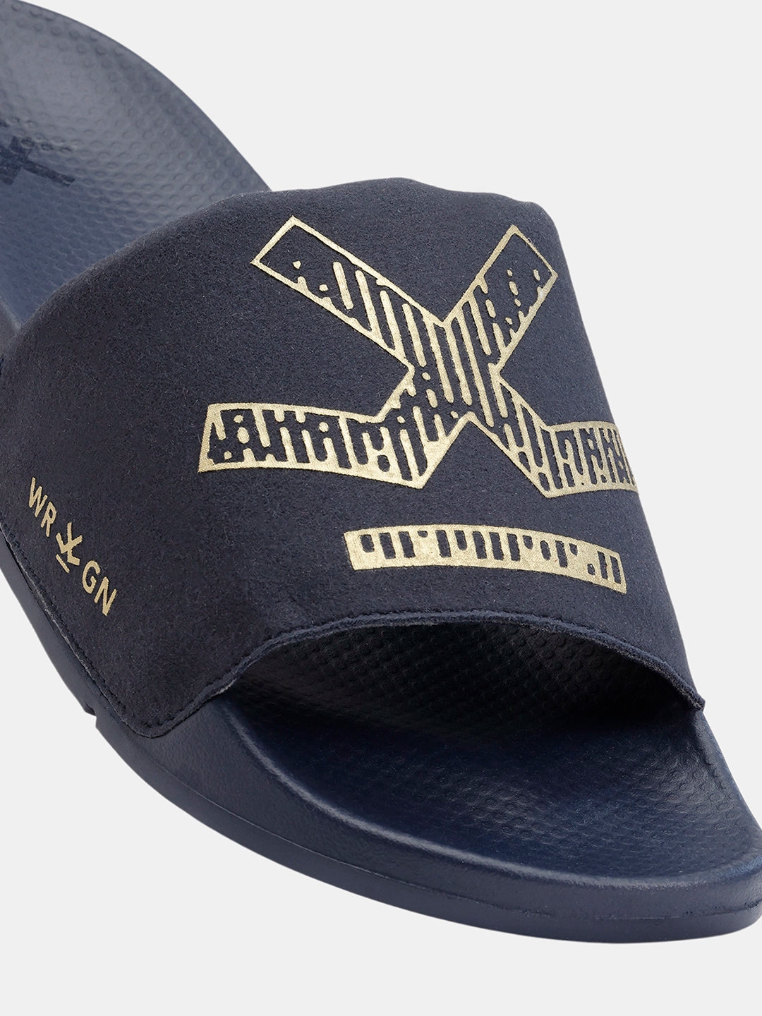 Slides I Midnight Crest