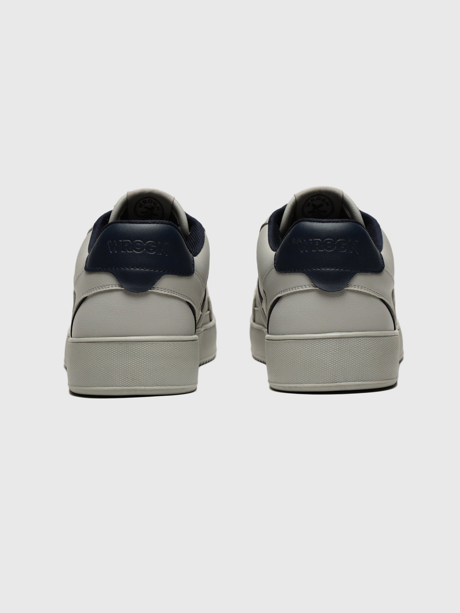 Sneakers | Bramble Noir Ash