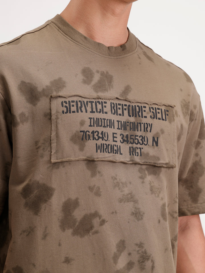 Washed effect tshirt with chest print | Olive