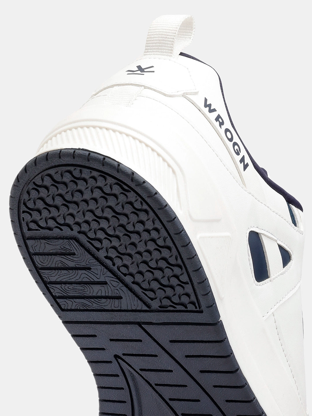 Sneakers | Martini Skyline