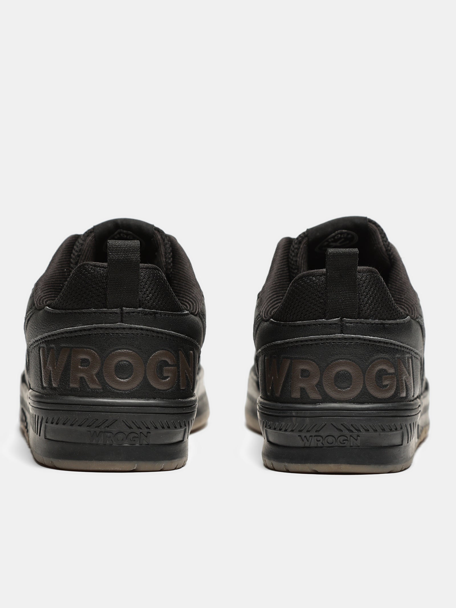 Sneakers | Negroni black tonic