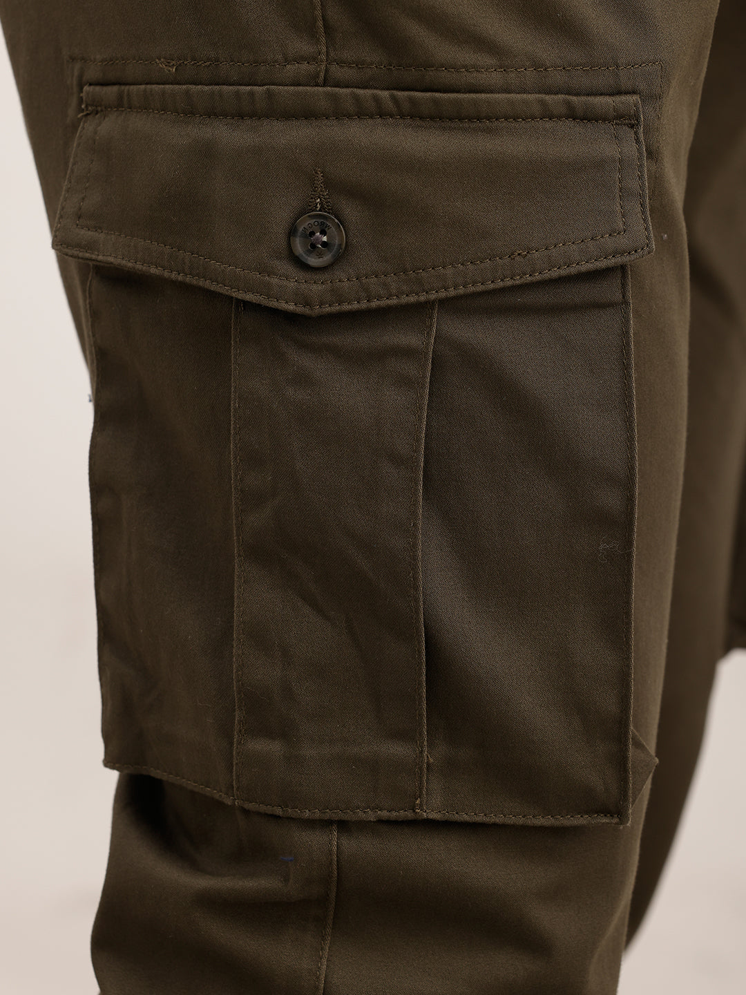 Classic Solid Straight Fit Cargo Trouser | Olive