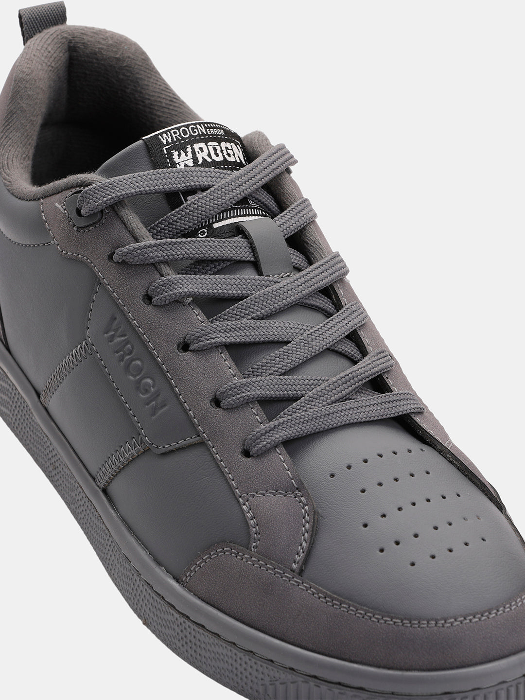 Sneakers | Sazerac Smoke