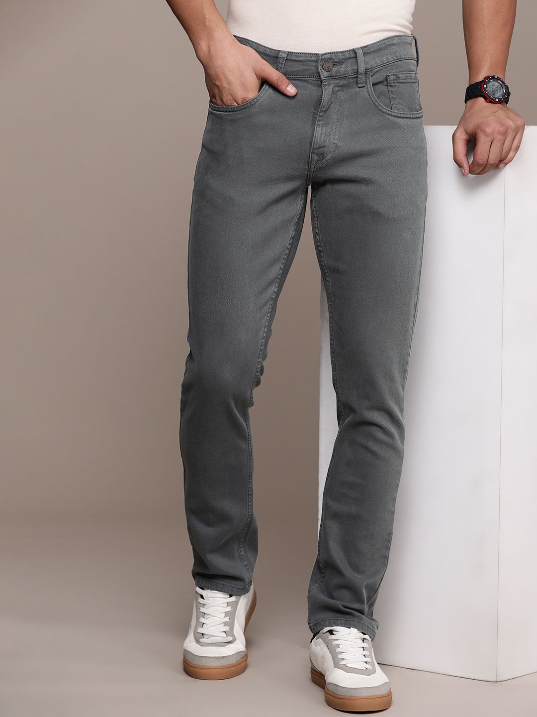 Rugged Straight Fit Denim Jeans