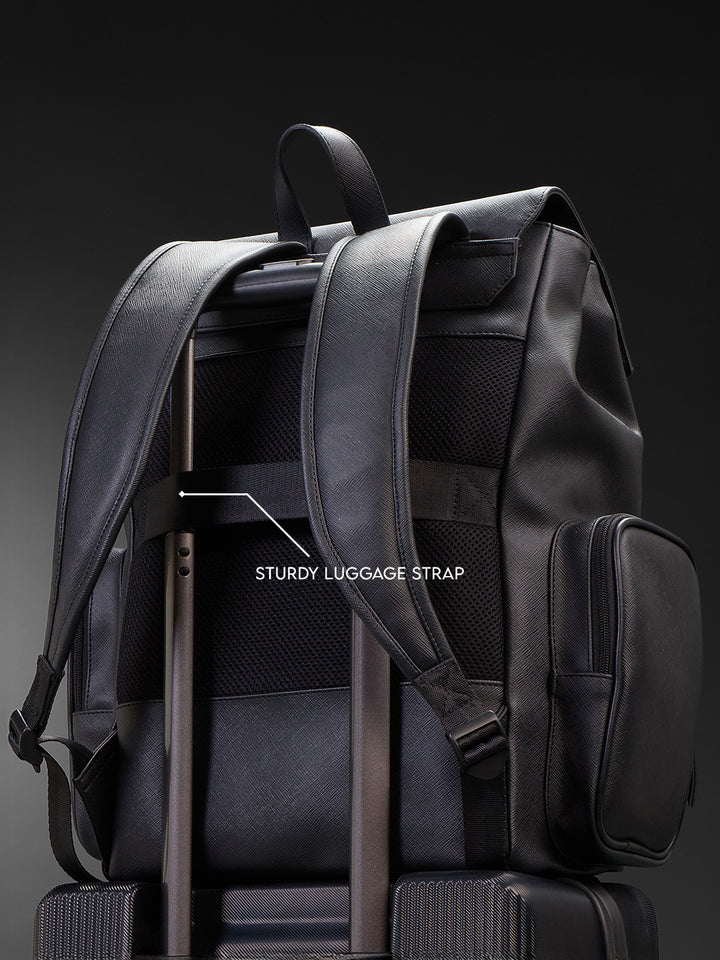 Textured Everyday Backpack | Black (30L)