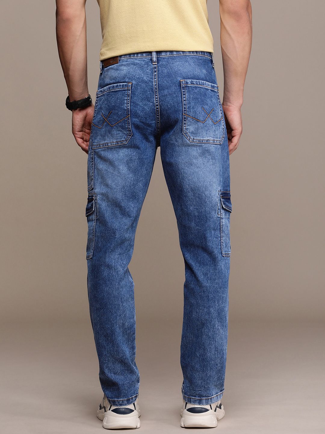 Classic Mid-Rise Cargo Fit Jeans