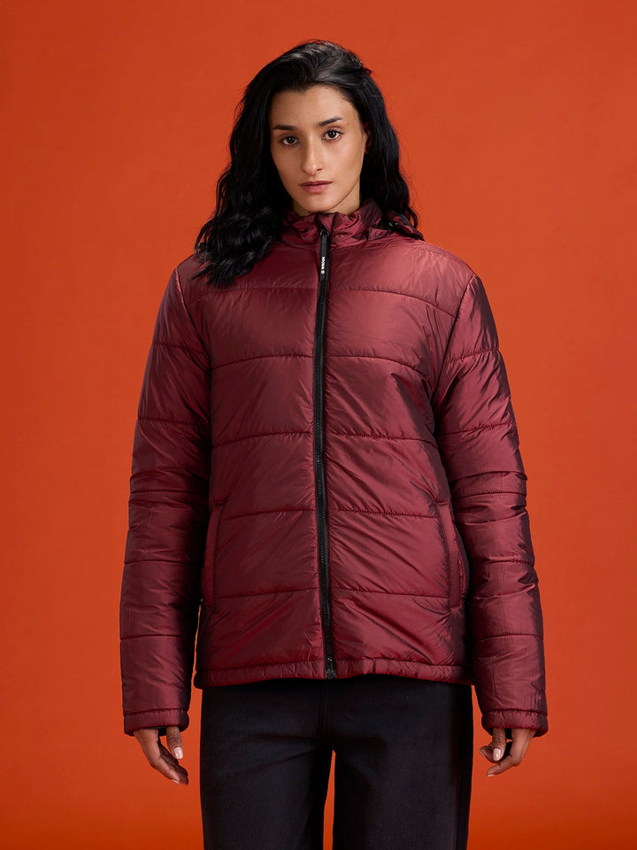 Metallic puffer jacket with hood | Wine