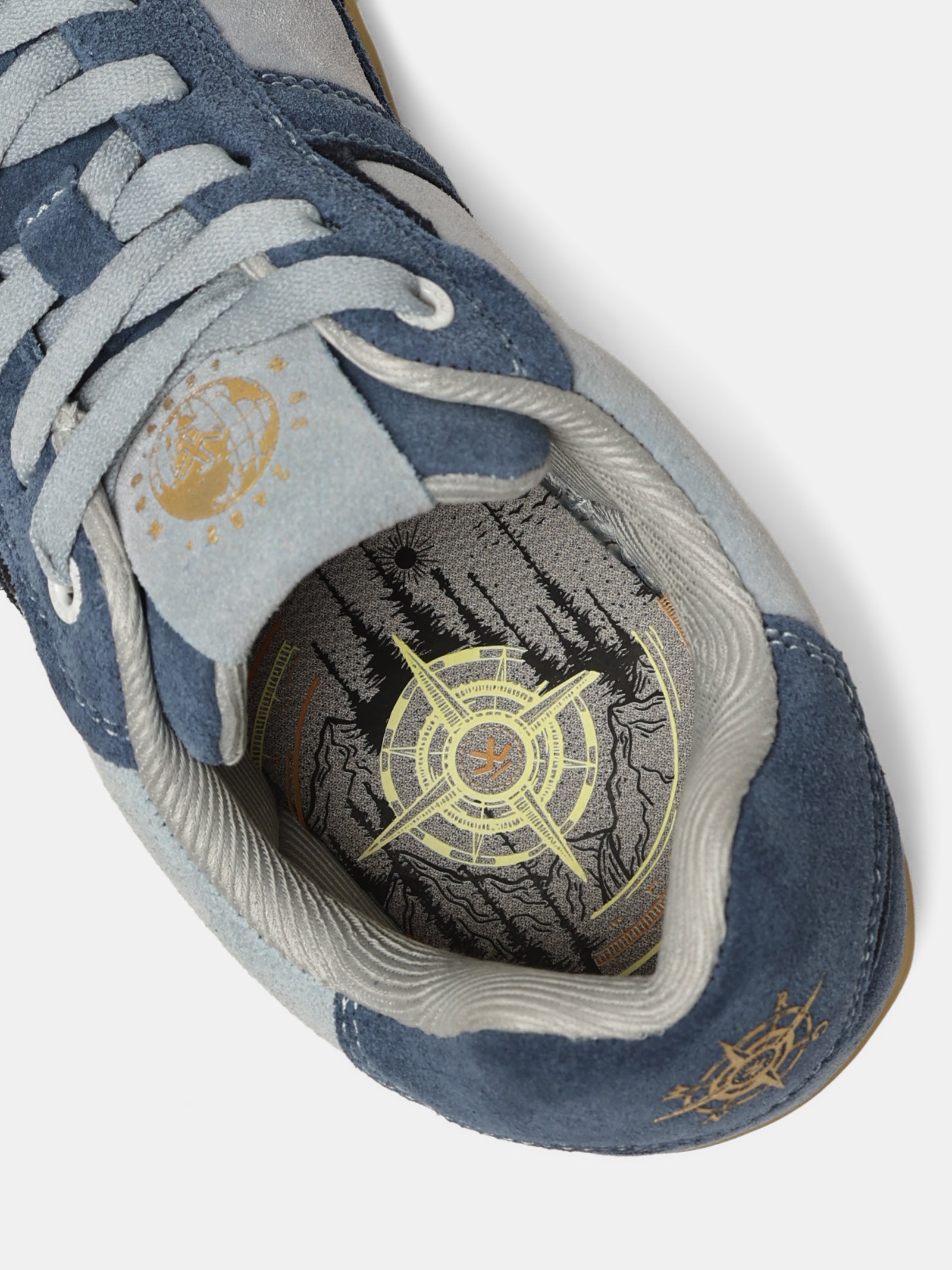 Sneakers | Project Atlas 27°