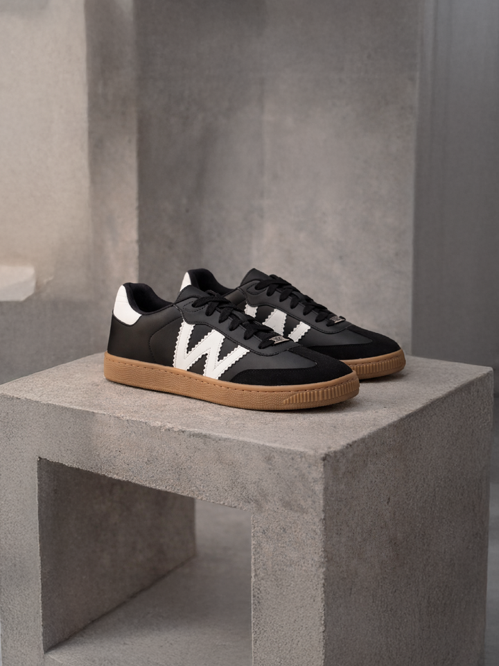 Sneakers | Sazerac Darkroot