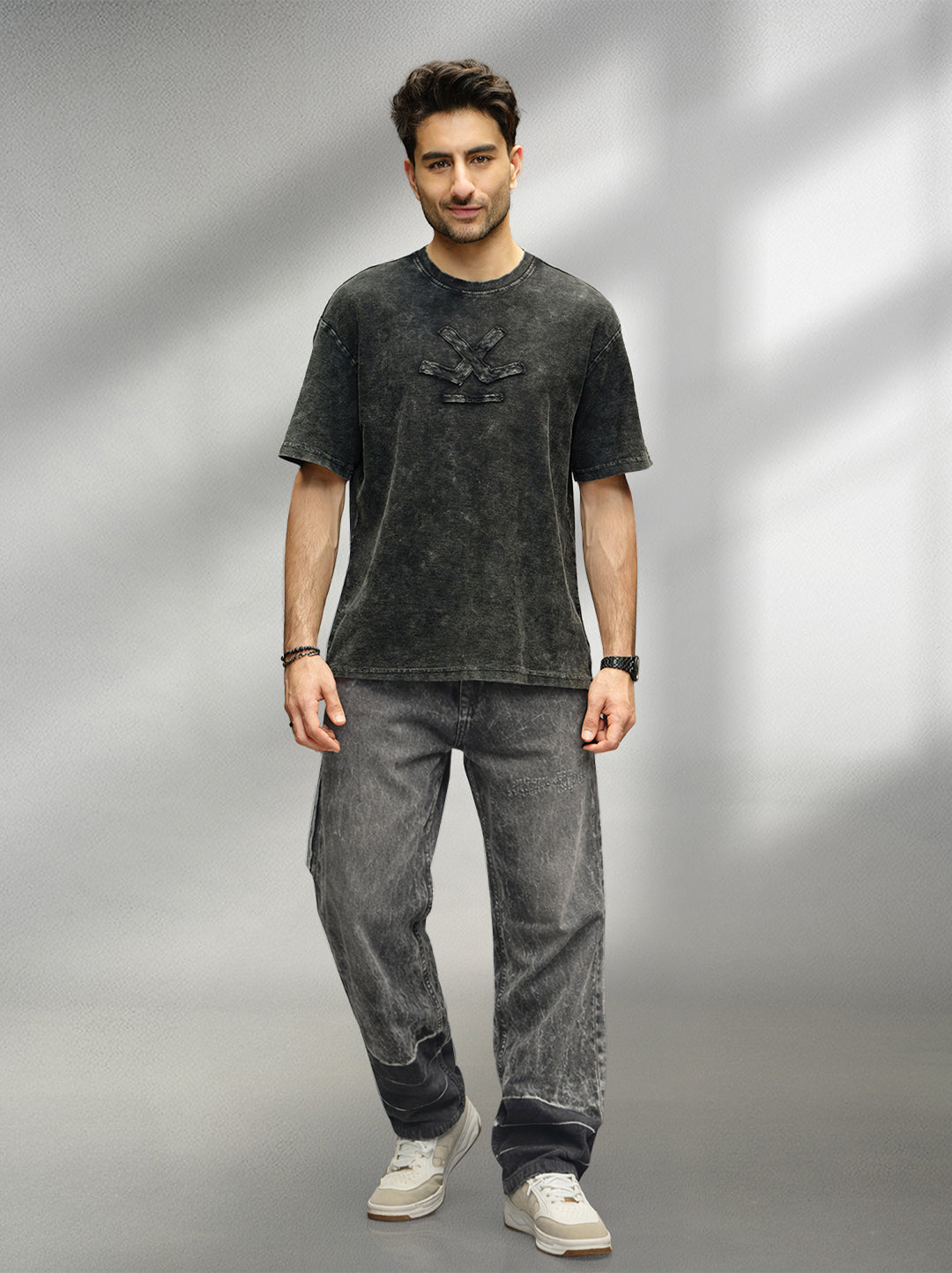 Washed Embroidery Patch T-Shirt   |  Black