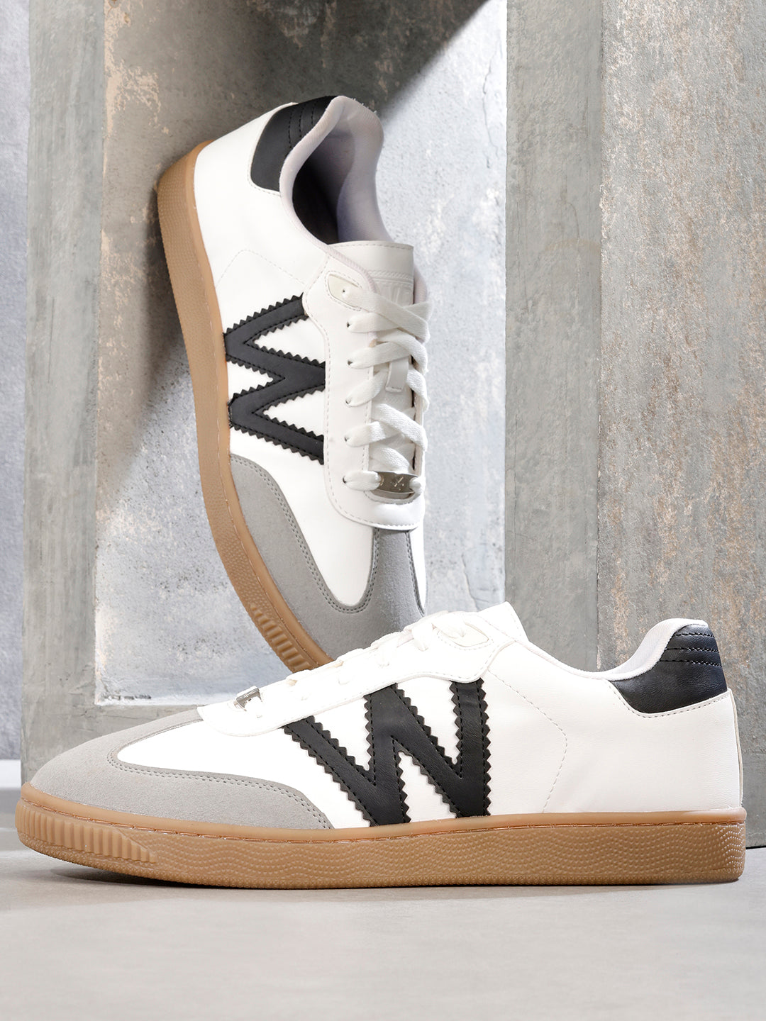 Sneakers | Sazerac Mistedge