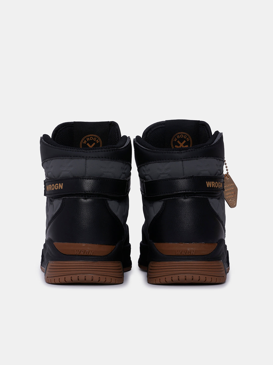 Sneakers | Manhattan Darkhold