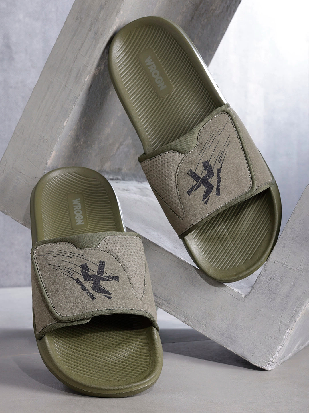 Sliders  |  Commando