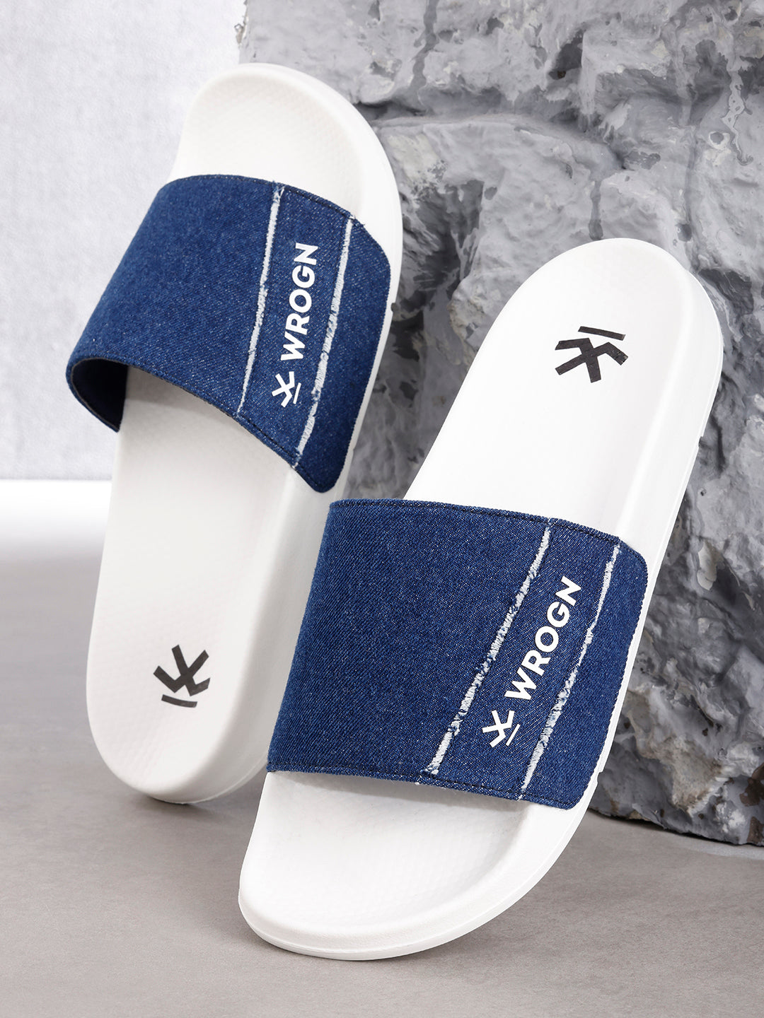 Sliders  |  Stonewash