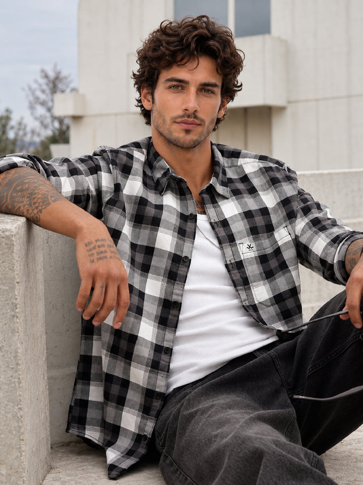 Regular Fit Checkered Full Sleeve Shirt | Black