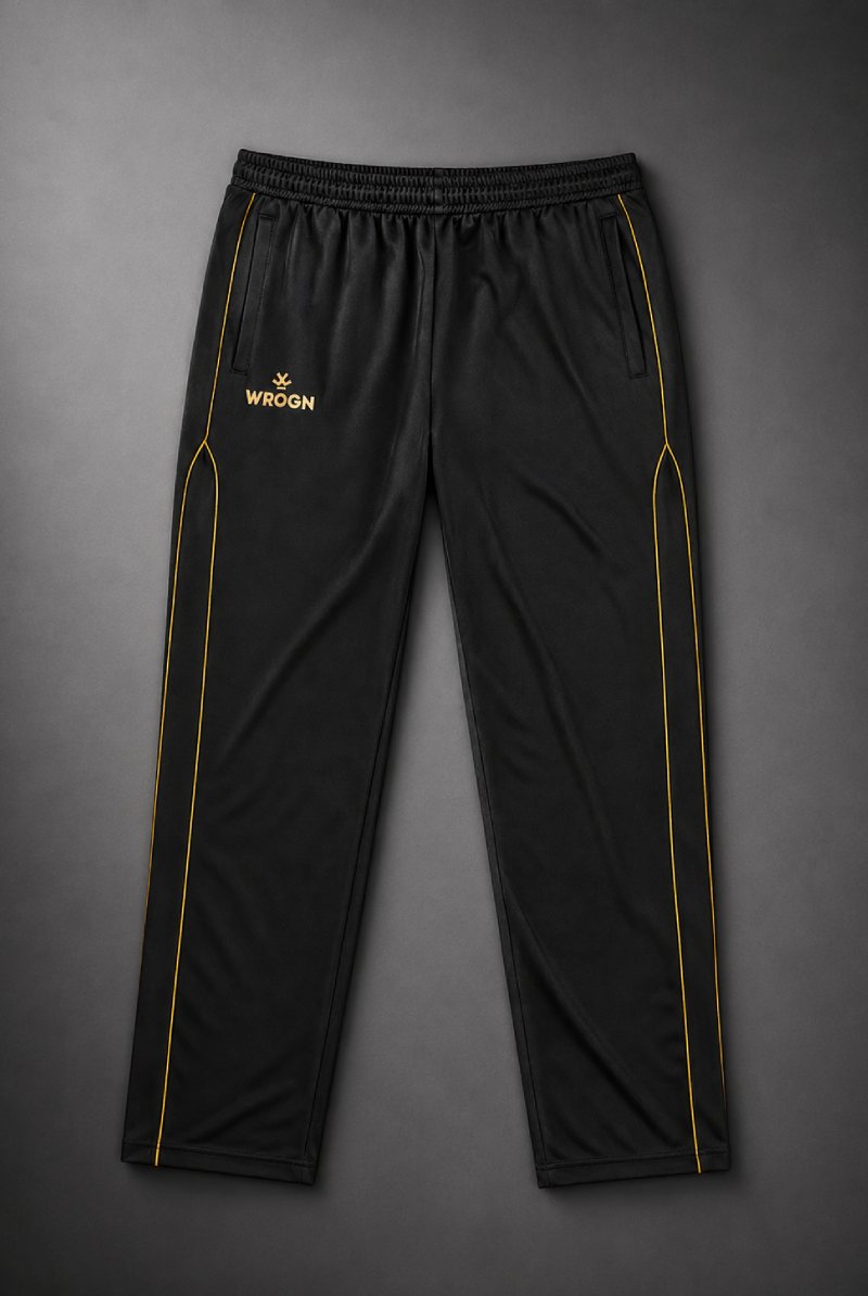 Trackpants